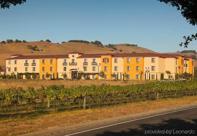 Springhill Suites Napa Valley Exterior photo